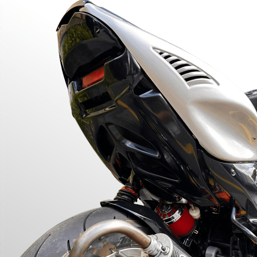 Heckdurchgang / Heckverkleidung - Yamaha AeroxRacingProjectGermanyHeckverkleidungABSHeckdurchgangHeckverkleidung