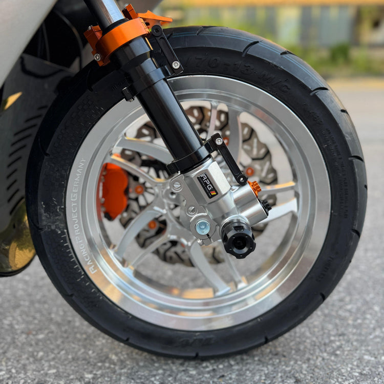 Semi - Slick 13 Zoll Rennreifen - Yamaha Aerox / UniversellRacingProjectGermanyReifen110/70 - 13 (Vorne)13 ZollCNC FelgenMinarelli